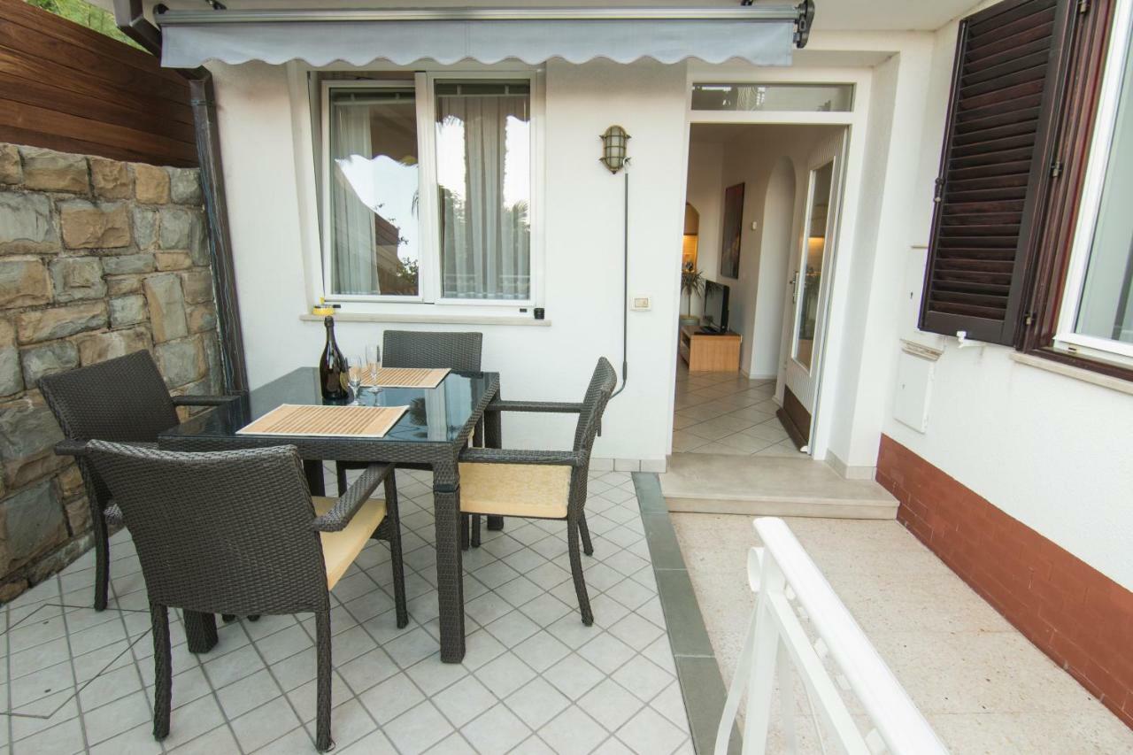 Villa Lili Portorož Exterior foto