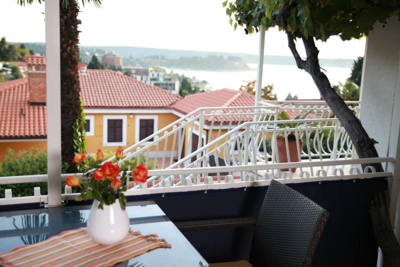 Villa Lili Portorož Exterior foto